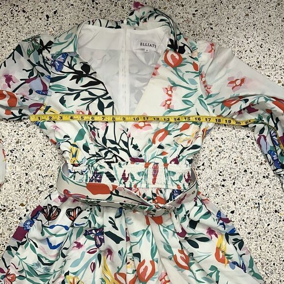 Elliatt Seabreeze floral mini belted dress small s - Picture 6 of 10